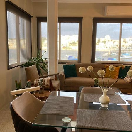 A Sea View Maisonette Right On The Waters Edge. Lägenhet St. Paul's Bay Exteriör bild